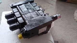 VAN ĐIỀU KHIỂN LIUGONG 12C1917